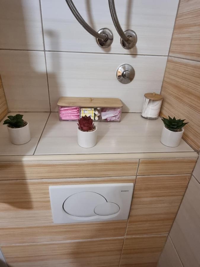 Apartman Dana Lägenhet Split Exteriör bild