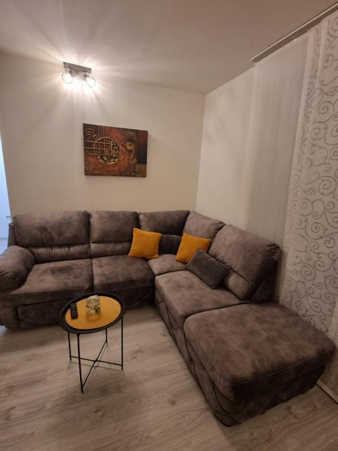 Apartman Dana Lägenhet Split Exteriör bild